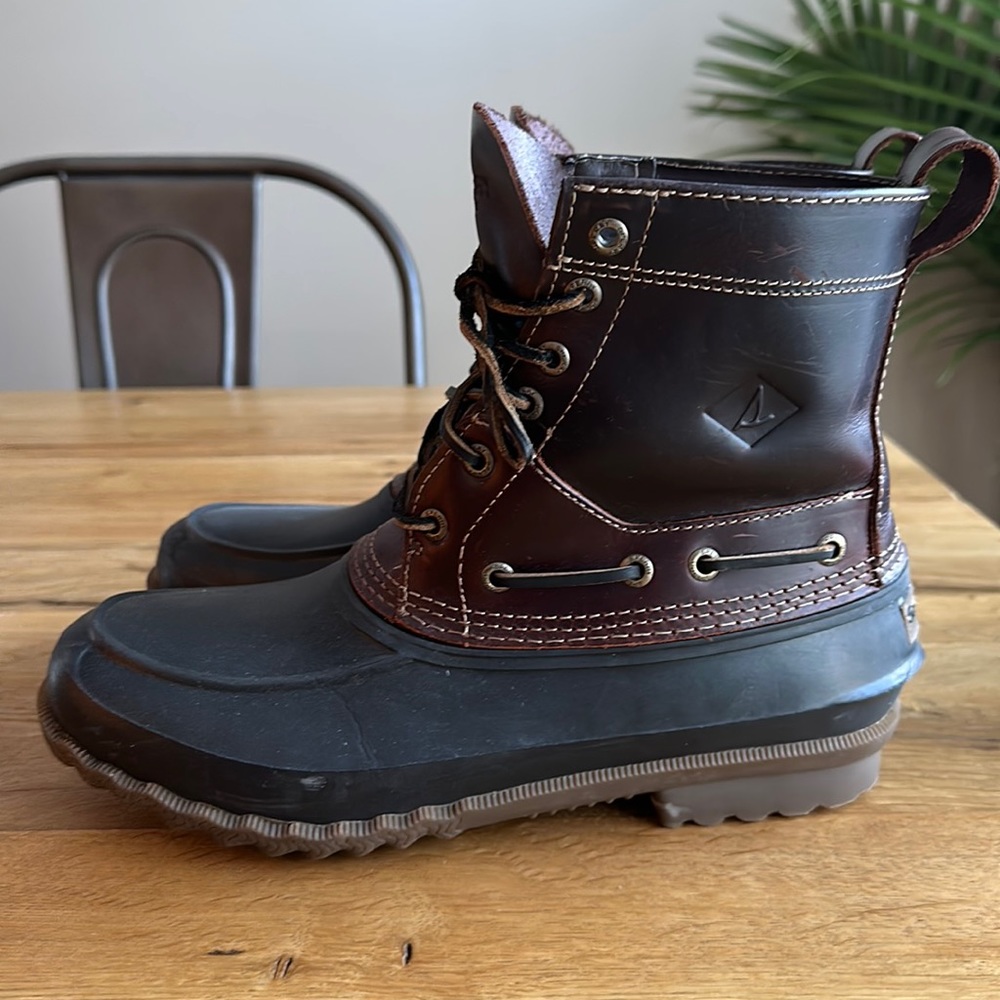 Sperry boots